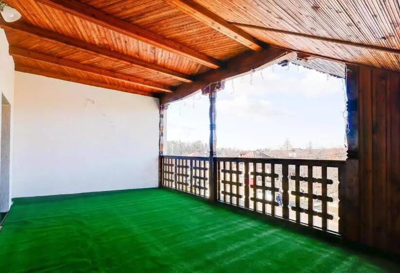 Pensiunea Day & Deny