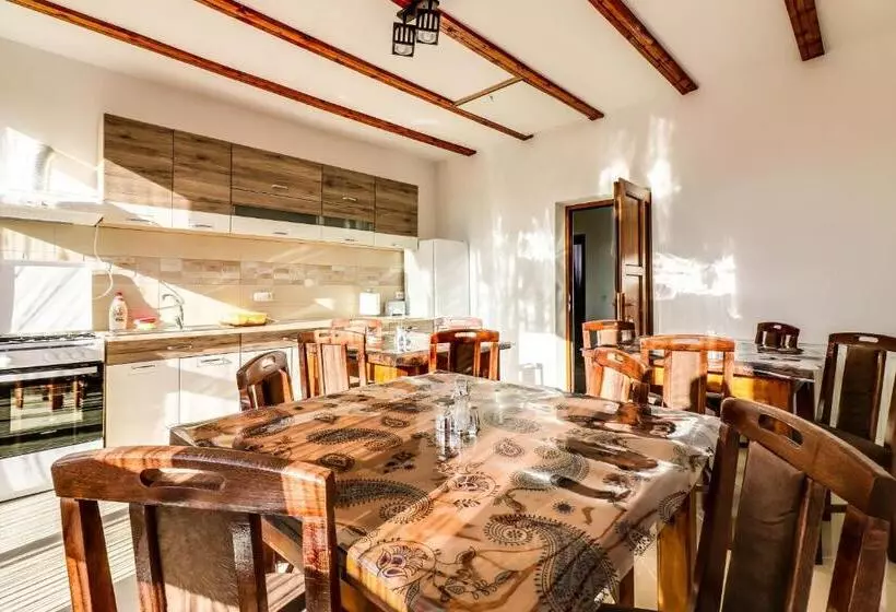 Pensiunea Day & Deny