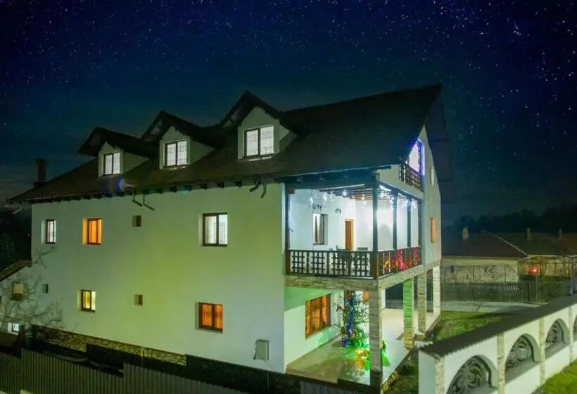 Pensiunea Day & Deny