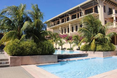 Splendido Tagagtay Taal Lake Staycation Free Parking Netflix