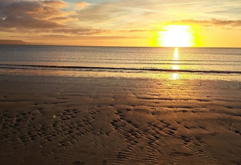 تختخواب و صبحانه Penn House