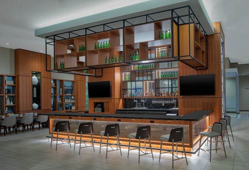 Ac Hotel By Marriott Fort Lauderdale Airport