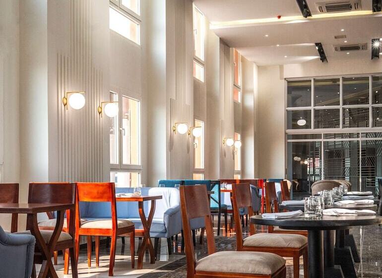 Отель Best Western Plus Soaho Douala Airport