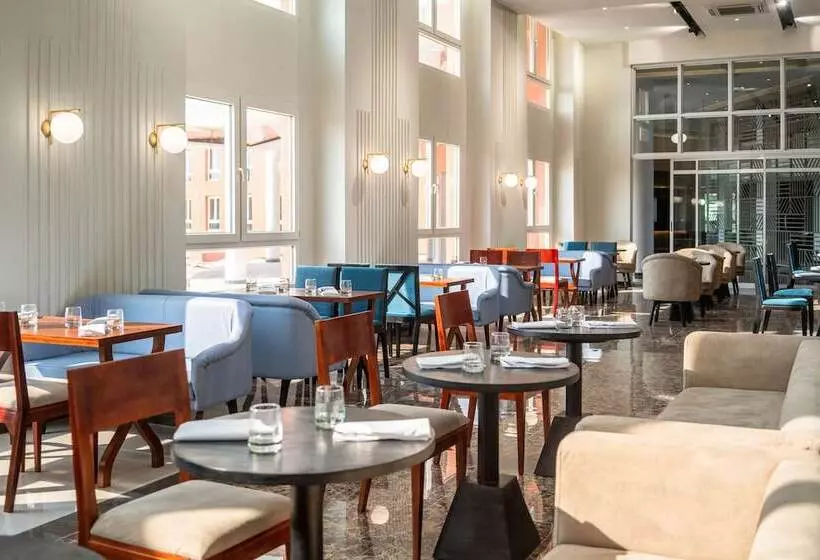 هتل Best Western Plus Soaho Douala Airport