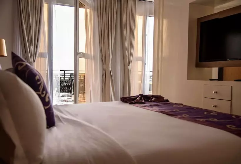 هتل Best Western Plus Soaho Douala Airport