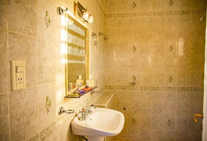 ホテル Cuesta De Miranda