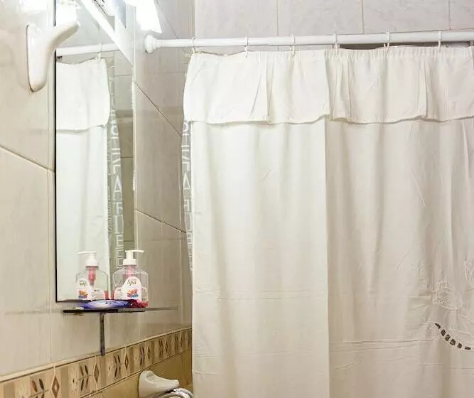 ホテル Cuesta De Miranda