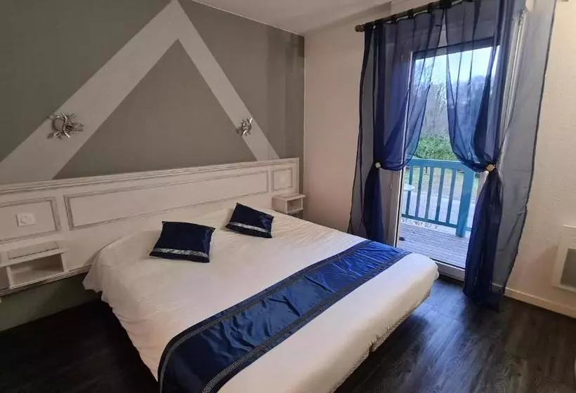 ホテル Fasthôtel Oloron Hostellerie Du Paon Blanc