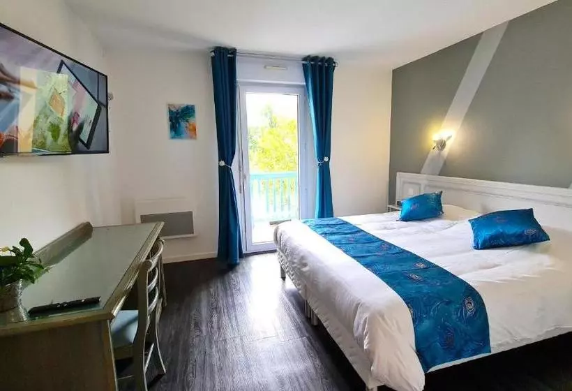 ホテル Fasthôtel Oloron Hostellerie Du Paon Blanc