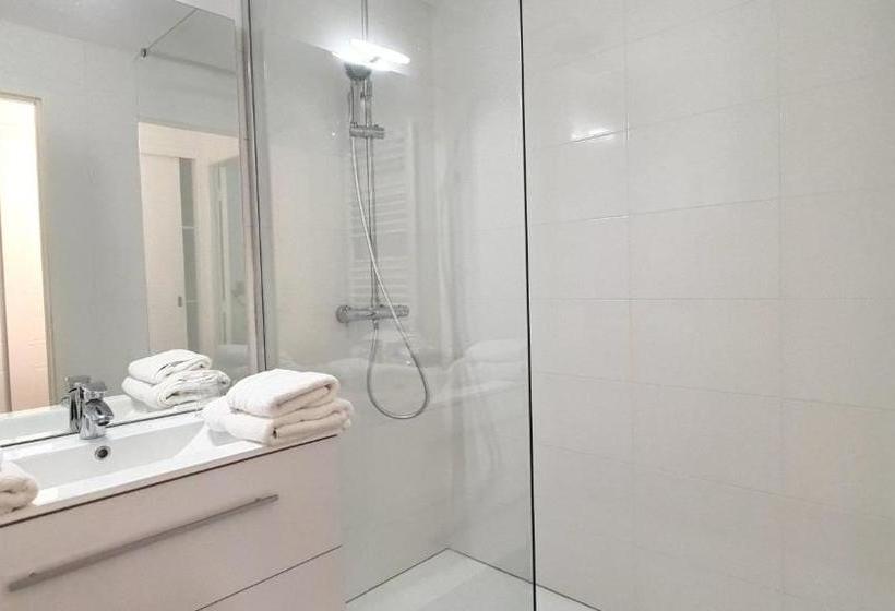 酒店 Fasthôtel Oloron Hostellerie Du Paon Blanc