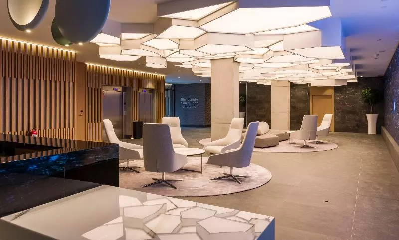 ホテル Ilunion San Mames