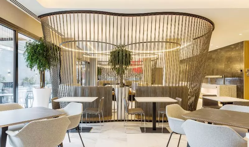 ホテル Ilunion San Mames