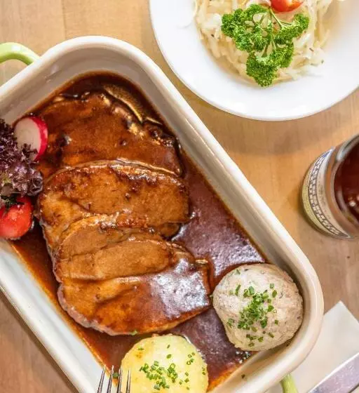 Hotelli Klosterwirt Höglwörth