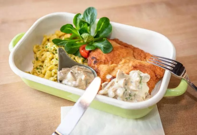 Hotelli Klosterwirt Höglwörth