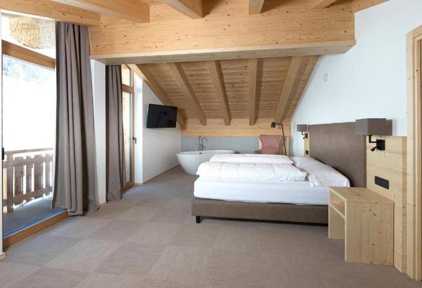 Отель Li Anta Rossa