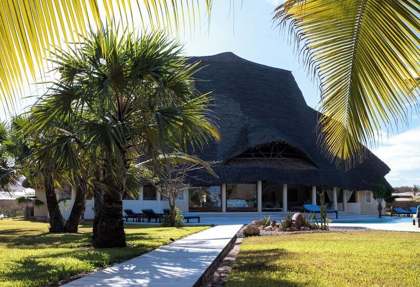 هتل Ndoto Boutique