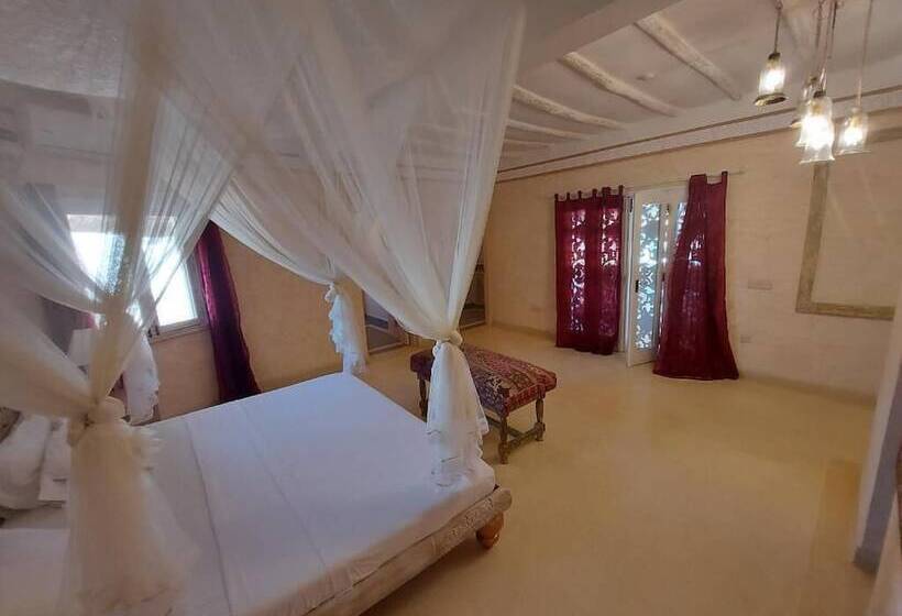 هتل Ndoto Boutique