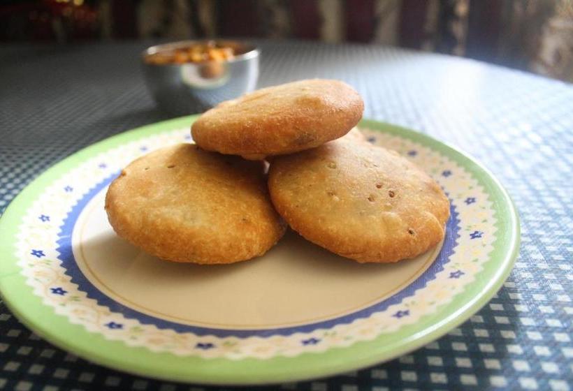 בית מלון כפרי Oyo 78661 Collection O Ashram Road