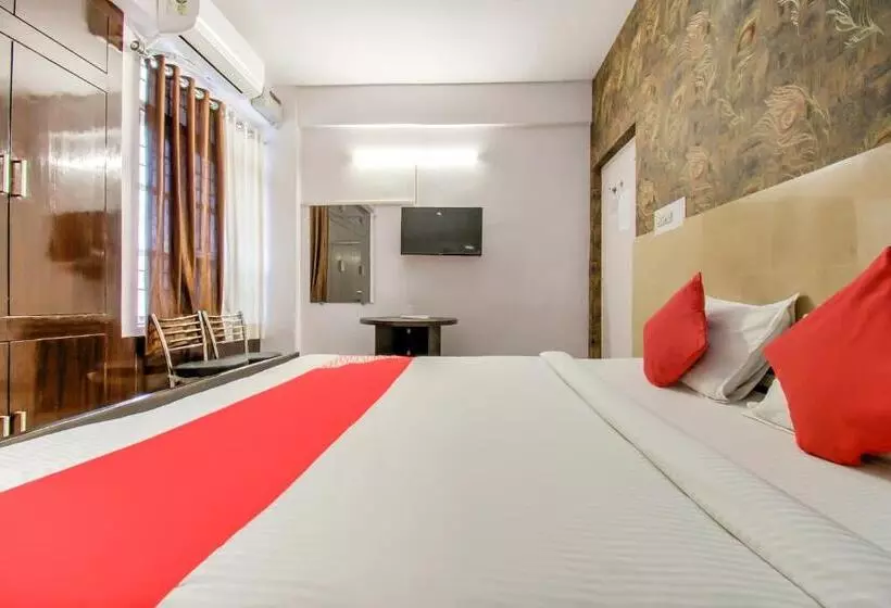 Hotel O Kamini