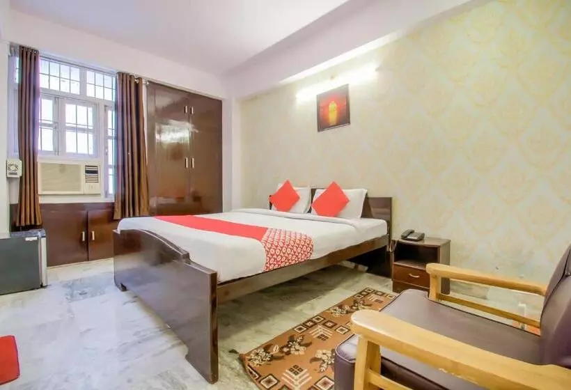 Hotel O Kamini