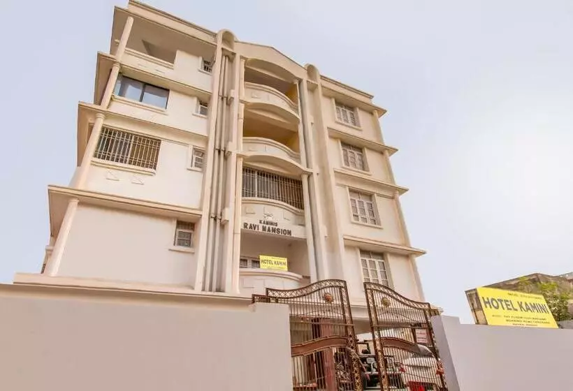 Hotel O Kamini