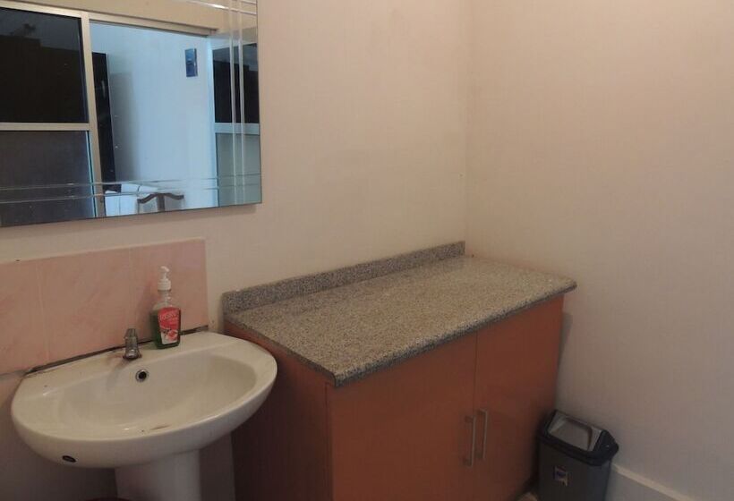 Hotel Resort Agrowisata Perkebunan Tambi