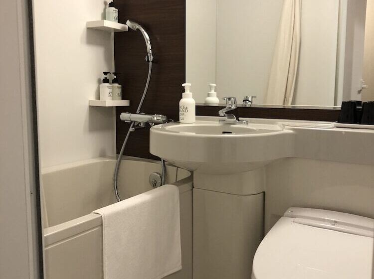 Smile Hotel Osaka Nakanoshima