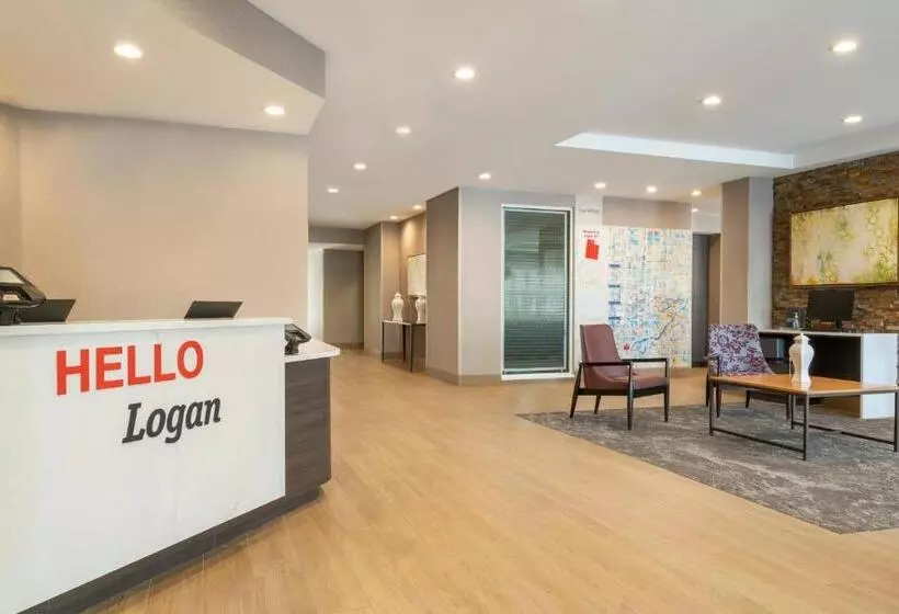 Hotelli Towneplace Suites By Marriott Logan