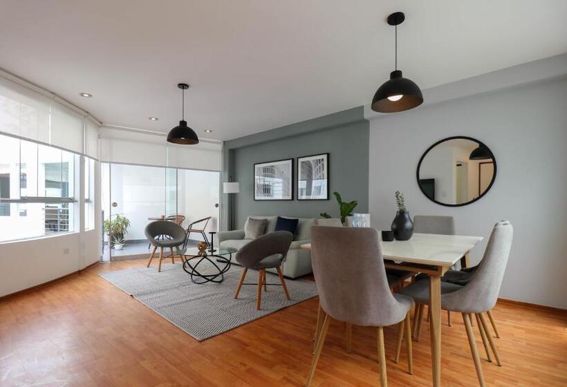 Nomad By Wynwood House