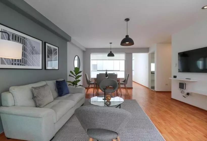 Nomad By Wynwood House