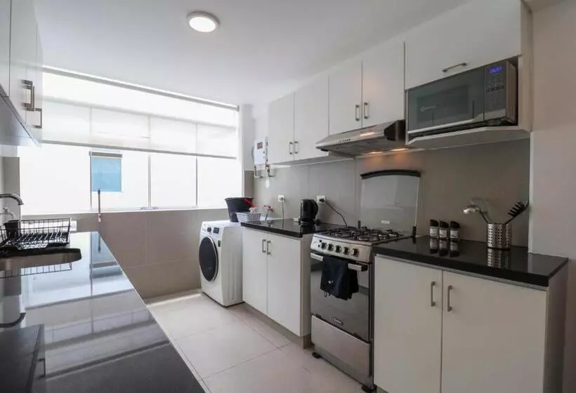 Nomad By Wynwood House