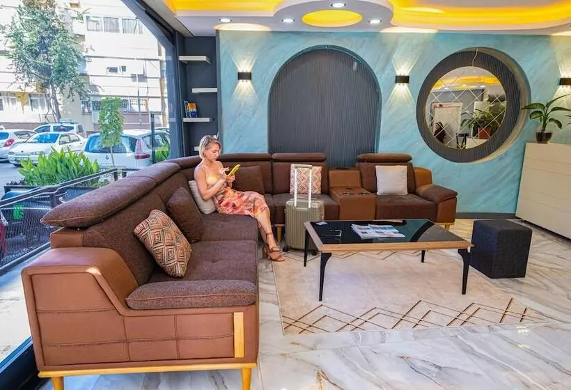 Blue Marina Hotel & Spa