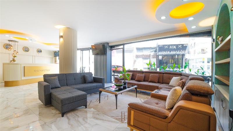 Blue Marina Hotel & Spa