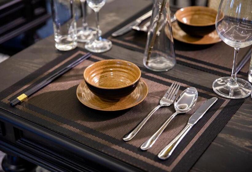 酒店 Ha Long Essence