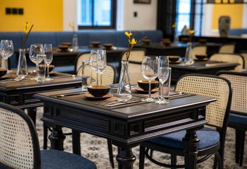 酒店 Ha Long Essence