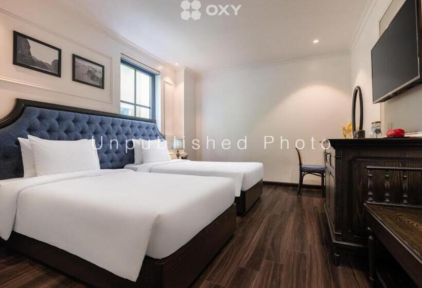 酒店 Ha Long Essence