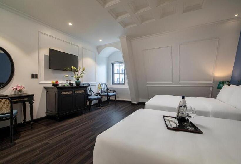 酒店 Ha Long Essence