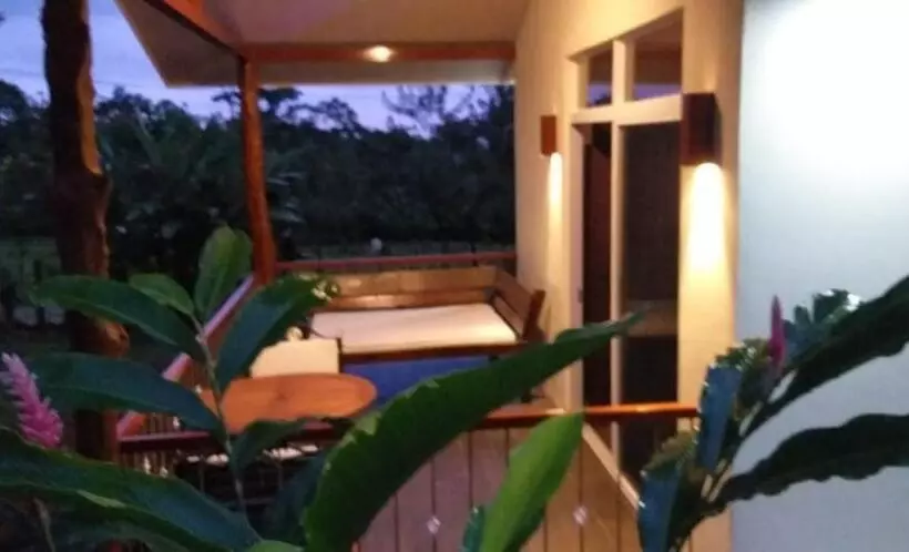 ホテル Tropical Suites & Villas