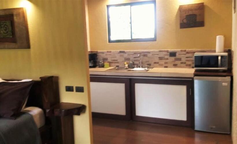 فندق Tropical Suites & Villas