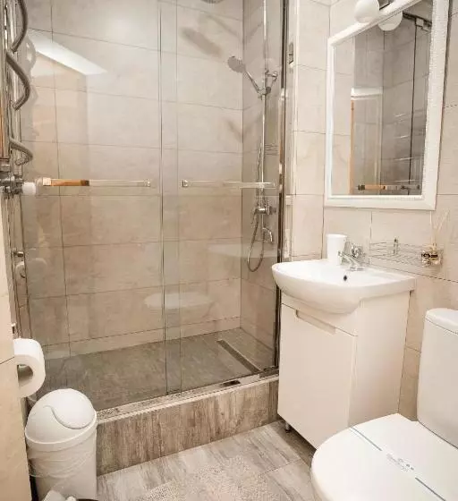 Hotelli Villa Tukhlay