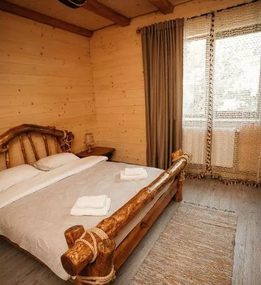 Hotelli Villa Tukhlay