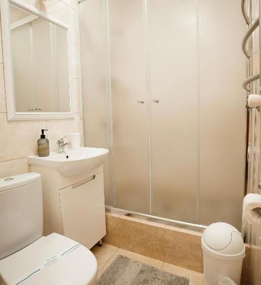 בית מלון כפרי Villa Tukhlay