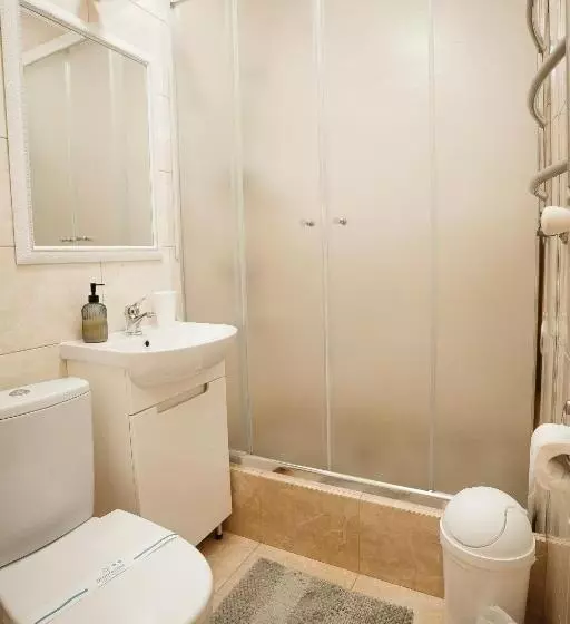 Hotelli Villa Tukhlay