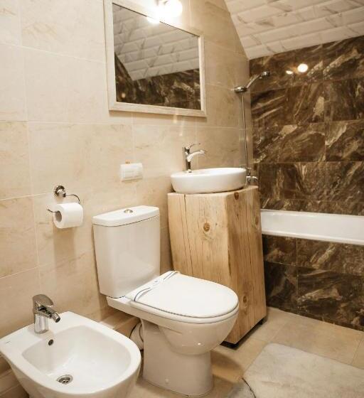 בית מלון כפרי Villa Tukhlay