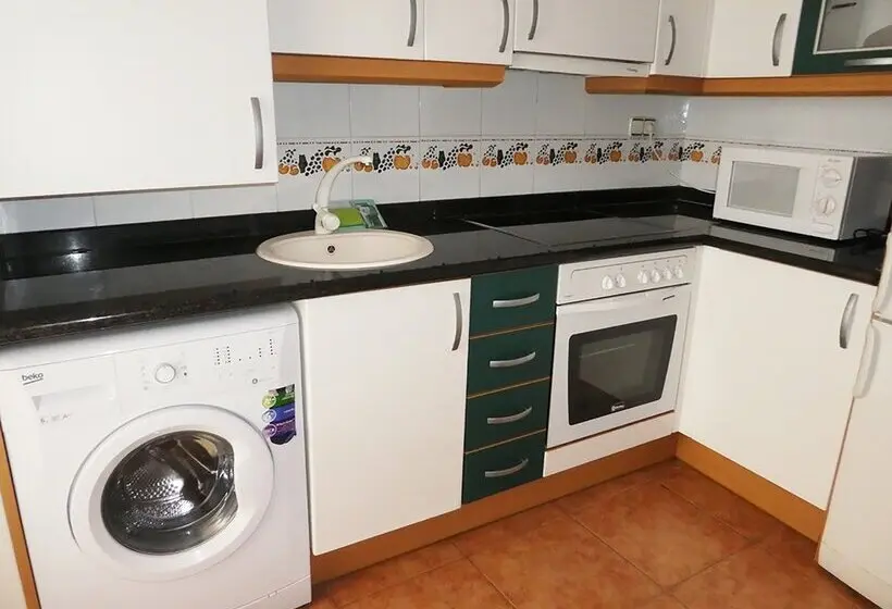 Apartamentos Argenta Caleta 3000