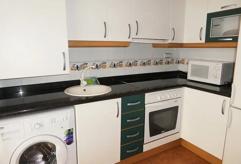 Apartamentos Argenta Caleta 3000