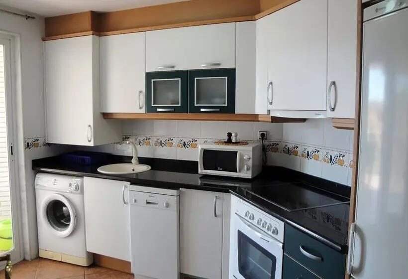 Apartamentos Argenta Caleta 3000