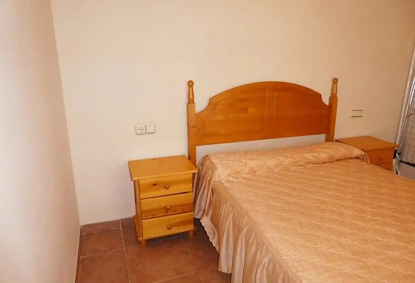 Apartamentos Argenta Caleta 3000