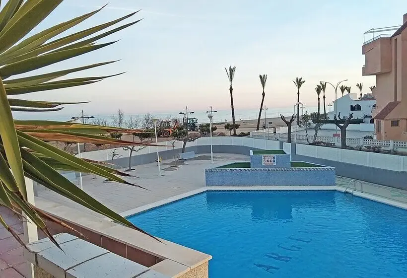 Apartamentos Argenta Caleta 3000
