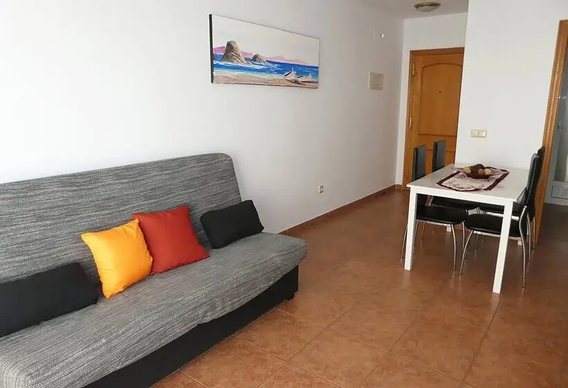 Apartamentos Argenta Caleta 3000